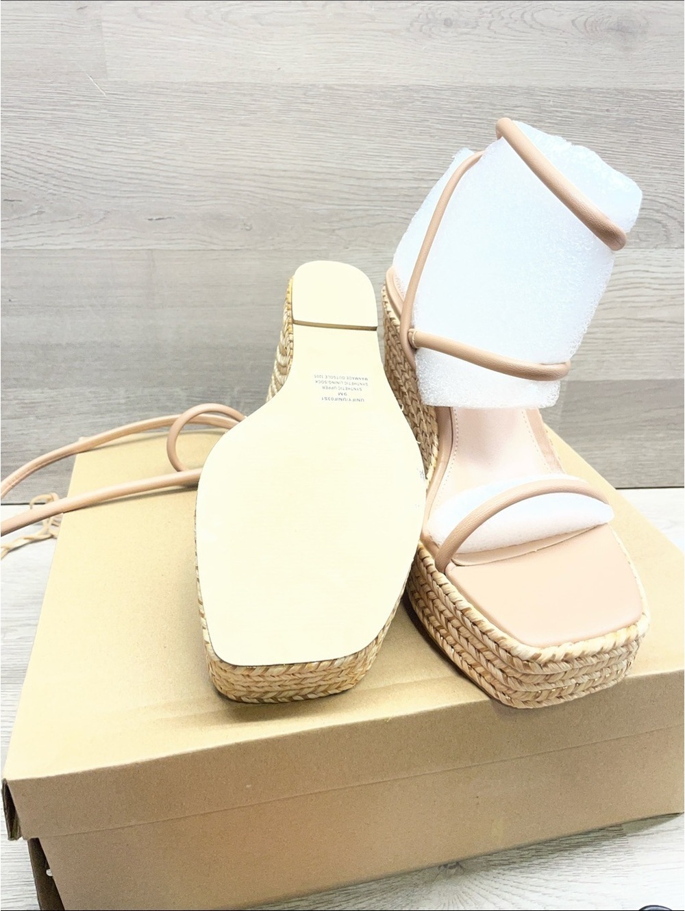 Steve Madden Beige Tan Woven Platform Wedge Sandals #942